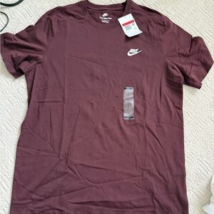 Men’s Nike Shirt